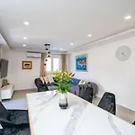 Npm Guest house 4*