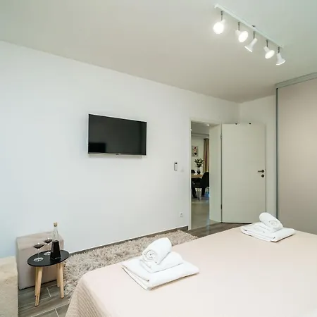 בית הארחה Npm